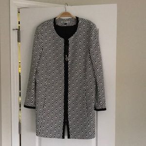 Tahari black and white womens suit jacket